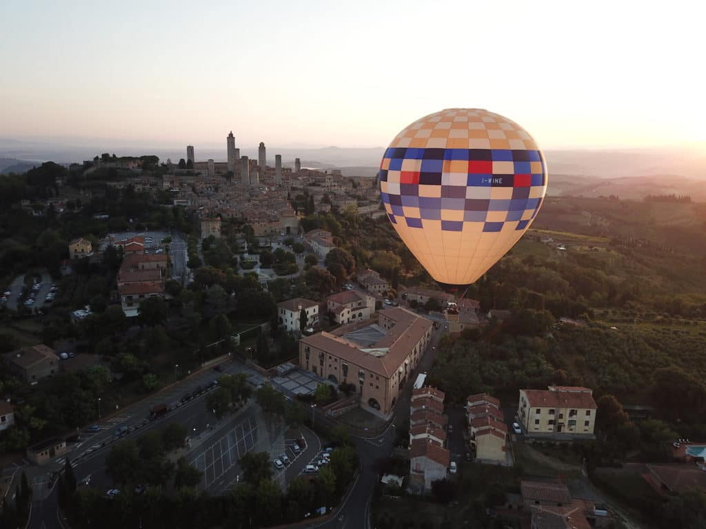 mongolfiera_san gimignano mongolfiera_san gimignano