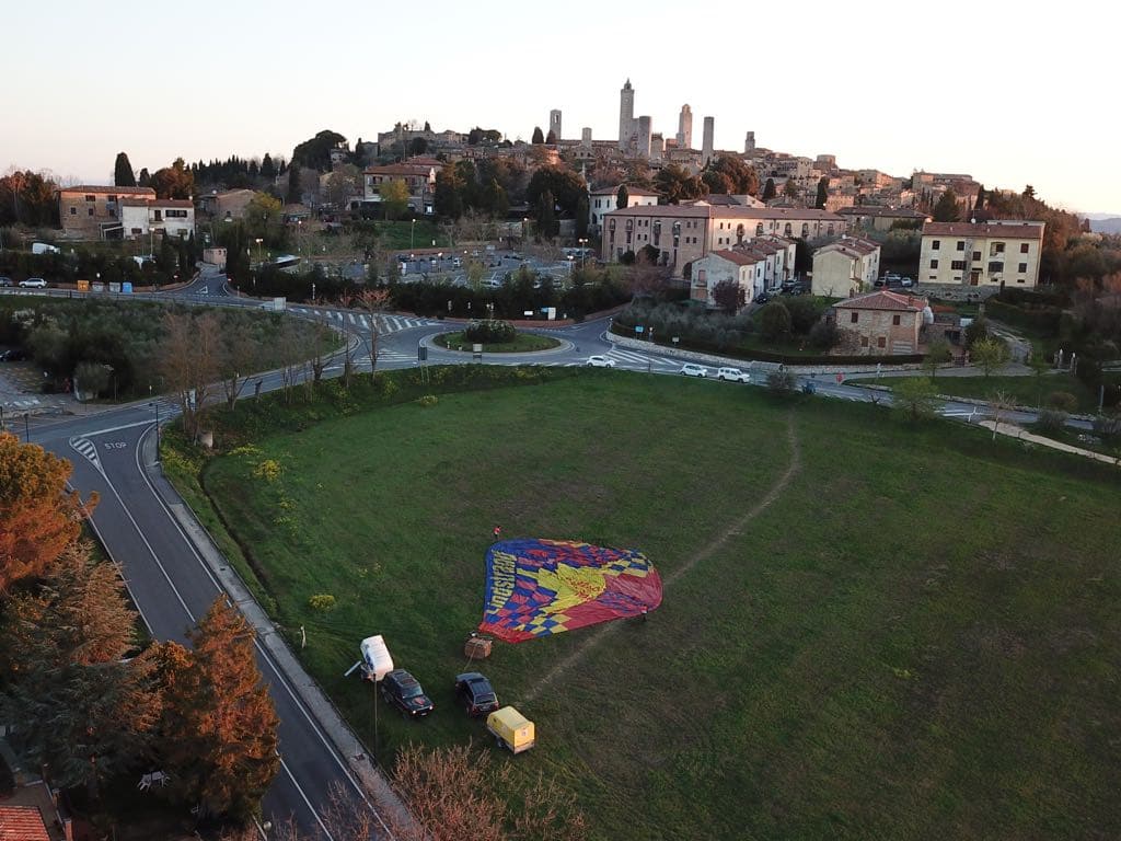 mongolfiera_san_gimignano